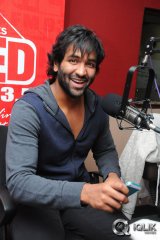 Manchu Vishnu at Red FM